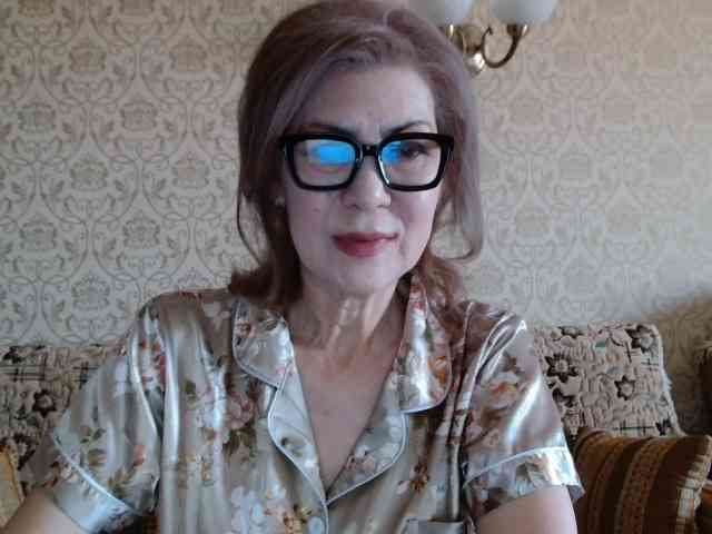 ElegantLady00 webcam