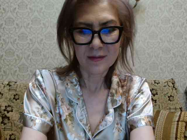 ElegantLady00 webcam
