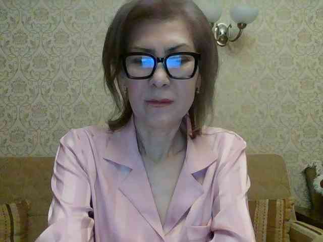 ElegantLady00 webcam