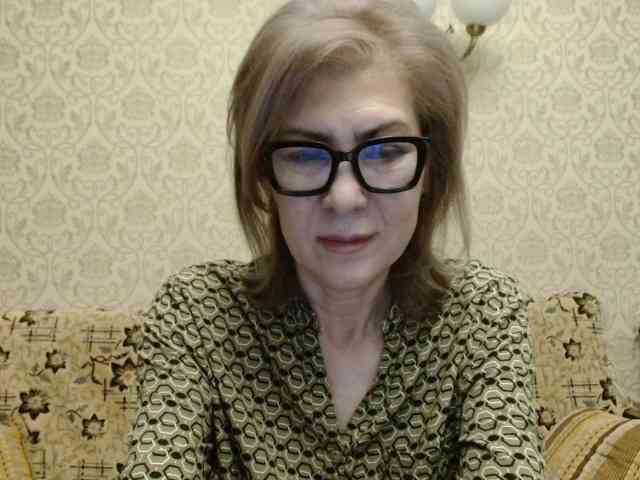 ElegantLady00 webcam