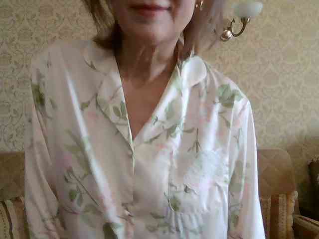 ElegantLady00 webcam