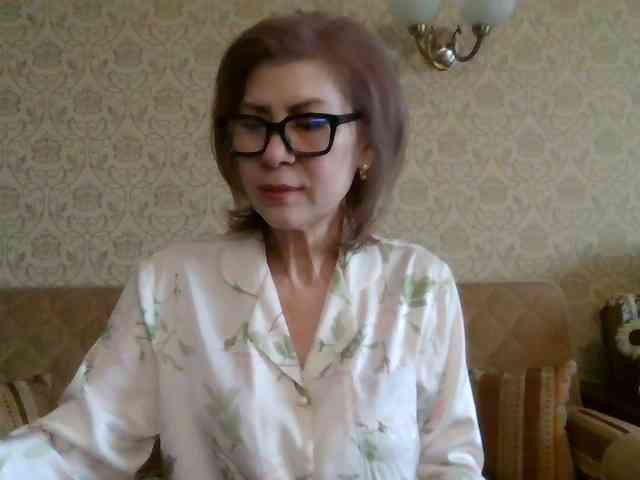 ElegantLady00 webcam