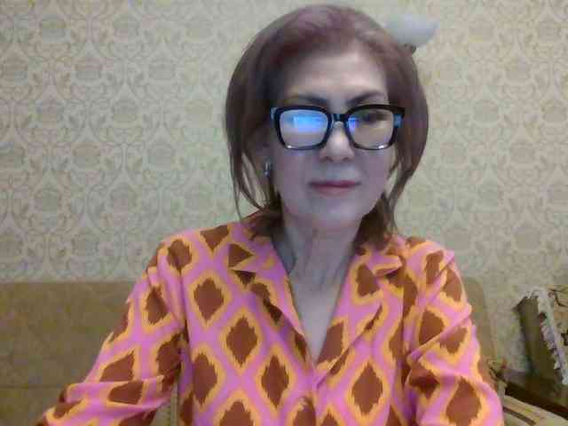 ElegantLady00 webcam