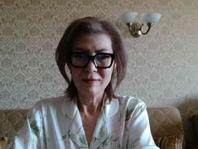 ElegantLady00 webcam