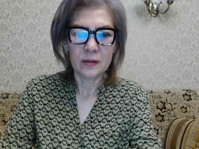 ElegantLady00 webcam