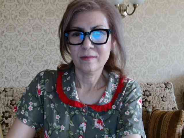 ElegantLady00 webcam