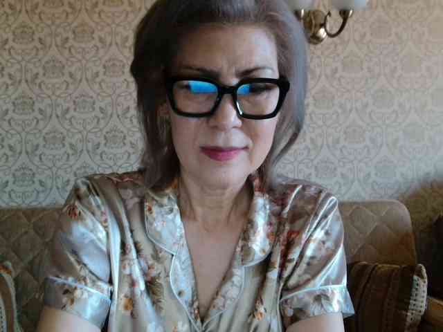 ElegantLady00 webcam