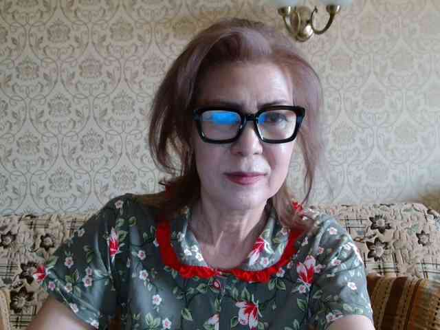 ElegantLady00 webcam