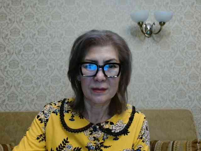 ElegantLady00 webcam