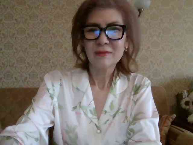 Elegant00Lady Elegant00Lady