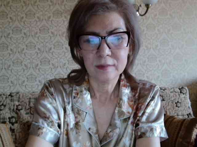 ElegantLady00 webcam