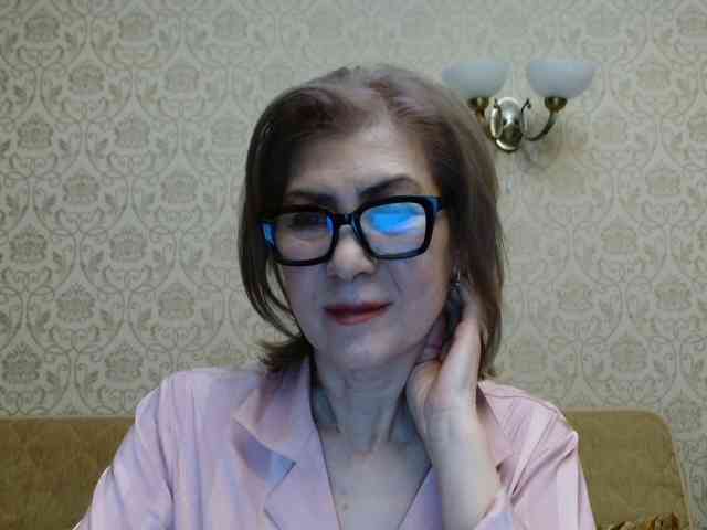 ElegantLady00 webcam