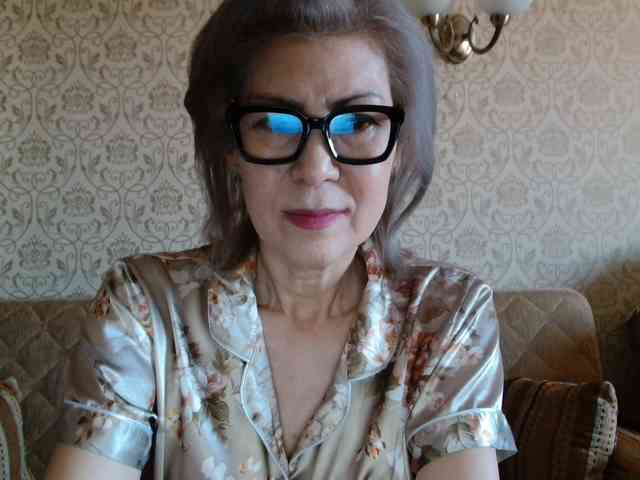 ElegantLady00 webcam