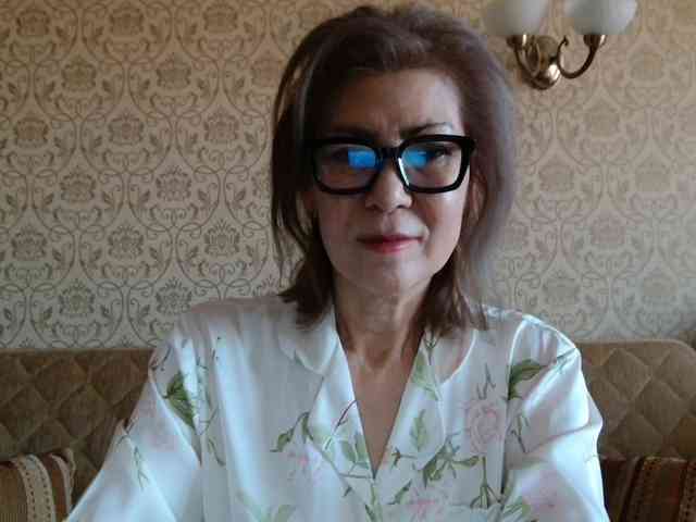 ElegantLady00 webcam