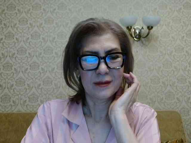 ElegantLady00 webcam