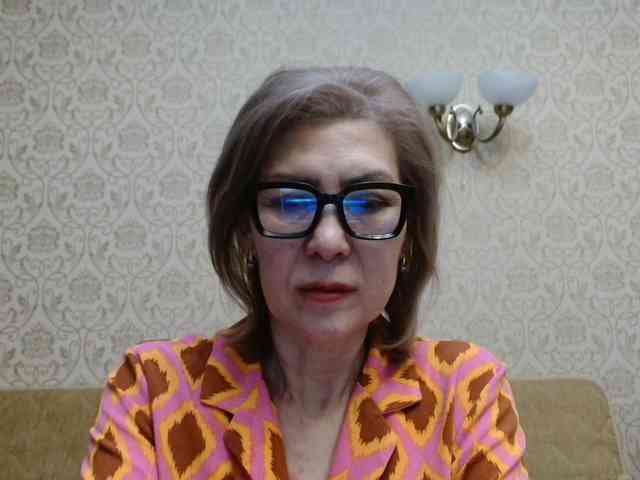 ElegantLady00 webcam