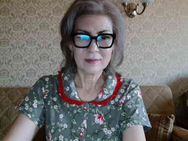 ElegantLady00 webcam