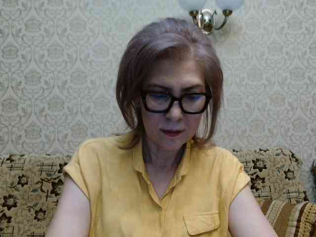 Elegant00Lady Live Webcam on BongaCams