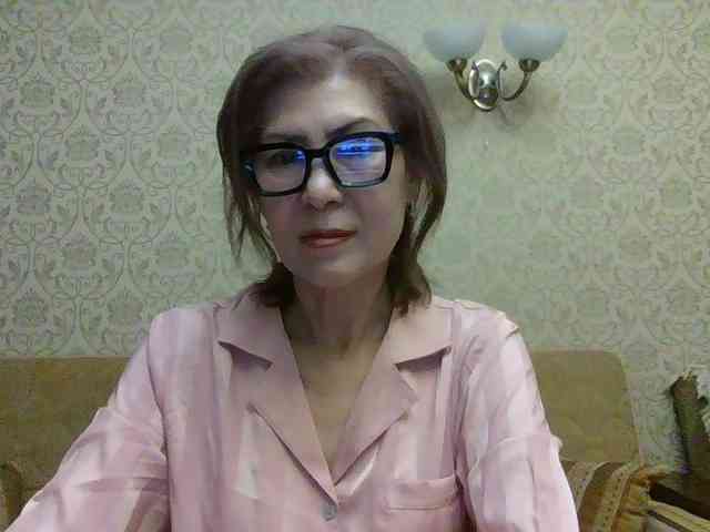 ElegantLady00 webcam