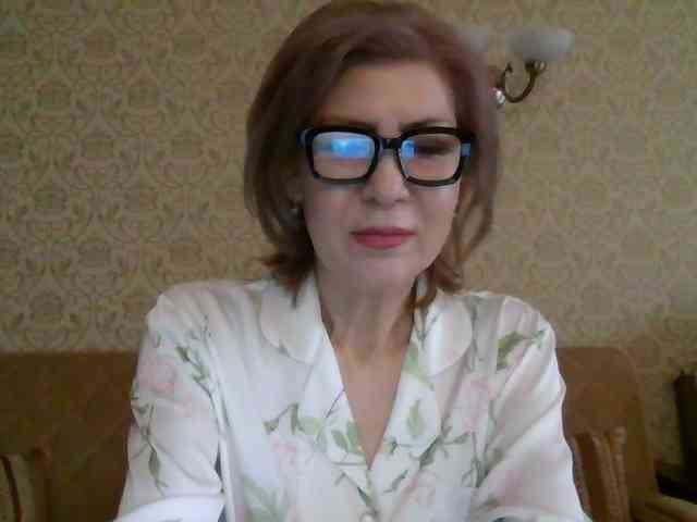 ElegantLady00 webcam