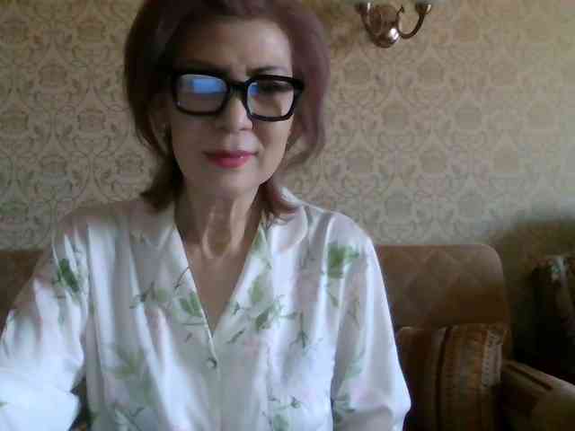 ElegantLady00 webcam