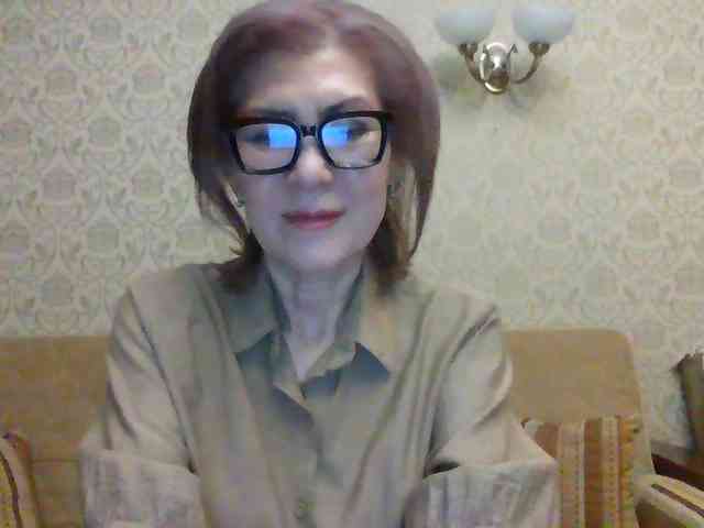 ElegantLady00 webcam