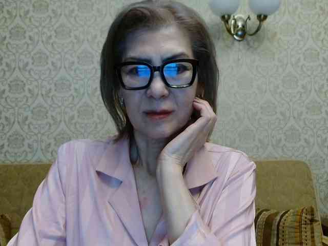 ElegantLady00 webcam