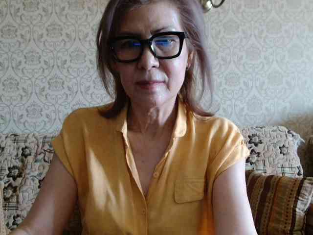 ElegantLady00 webcam