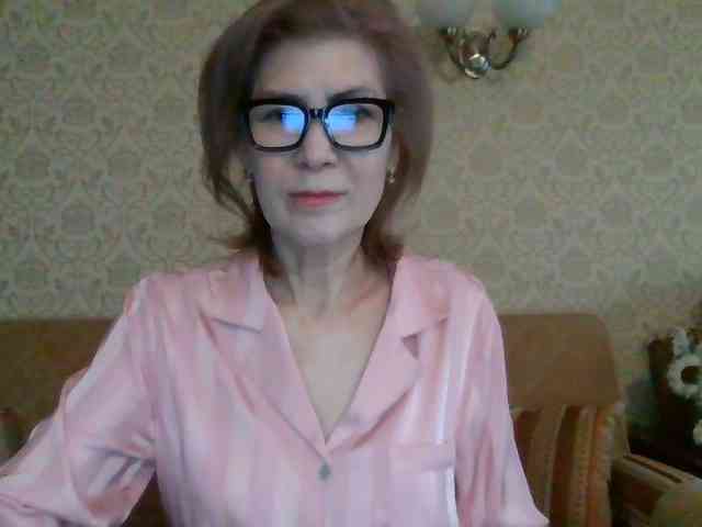 ElegantLady00 webcam