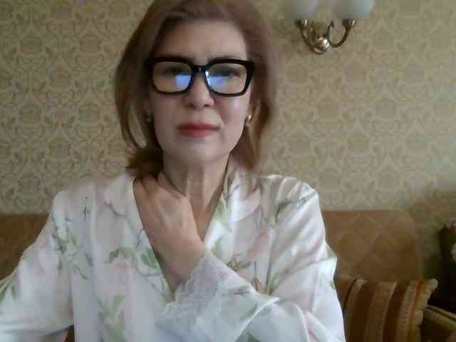 ElegantLady00 webcam