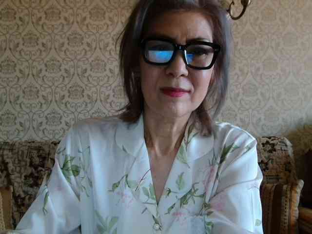 ElegantLady00 webcam