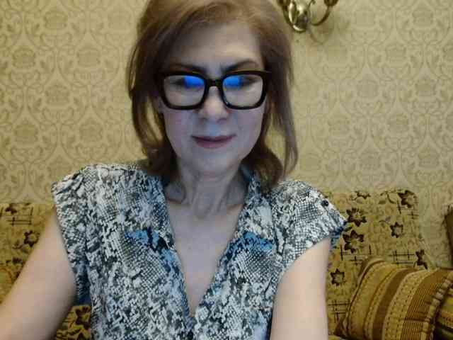 ElegantLady00 webcam