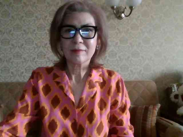 ElegantLady00 webcam