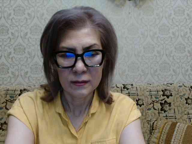 ElegantLady00 webcam