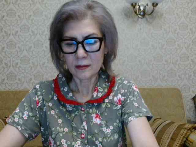 ElegantLady00 webcam