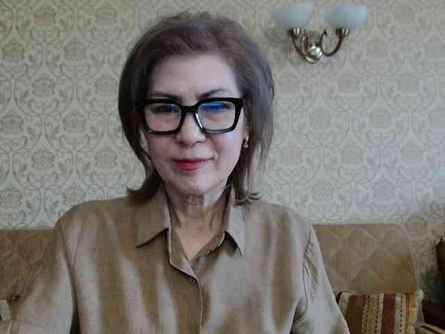 ElegantLady00 webcam