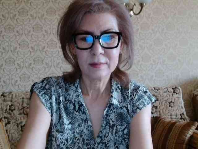 ElegantLady00 webcam