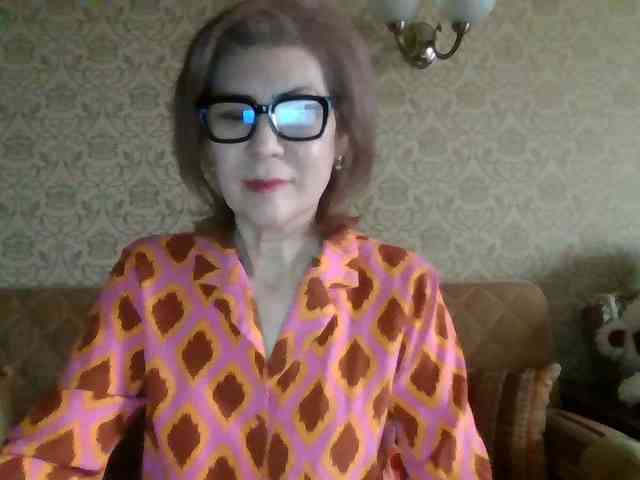 ElegantLady00 webcam