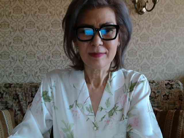 ElegantLady00 webcam