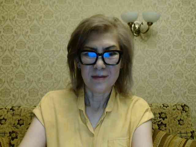 ElegantLady00 webcam