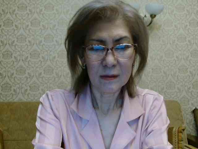 ElegantLady00 webcam