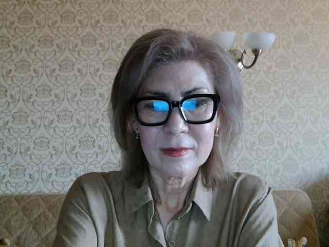 ElegantLady00 webcam