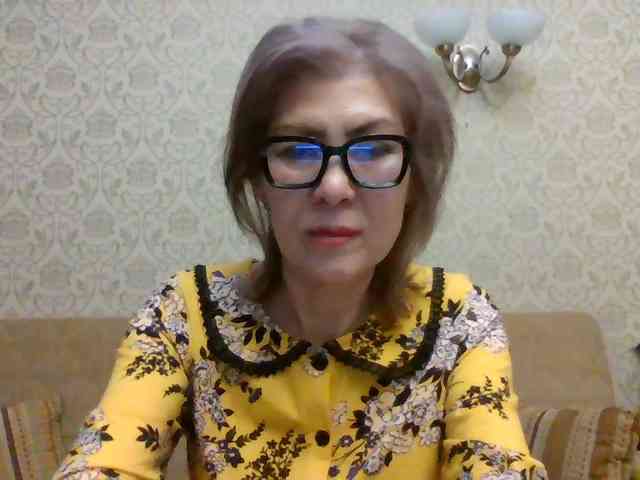 ElegantLady00 webcam