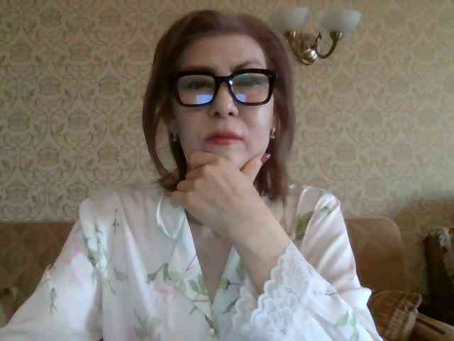 ElegantLady00 webcam