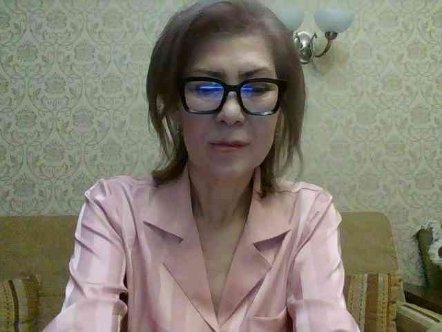 ElegantLady00 webcam