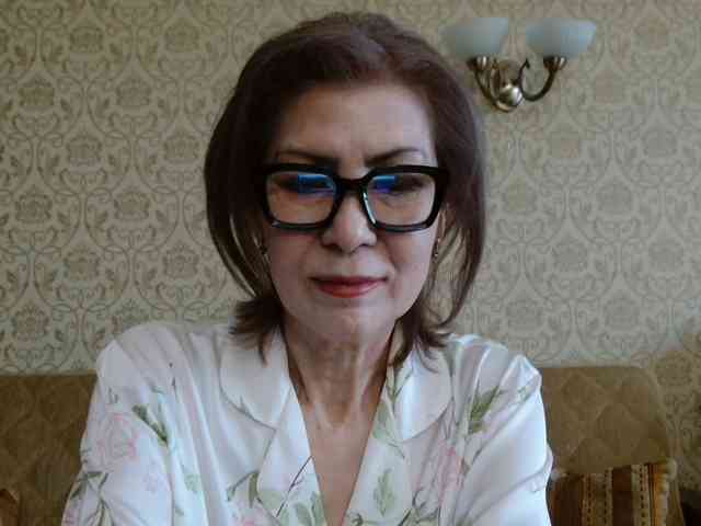 ElegantLady00 webcam