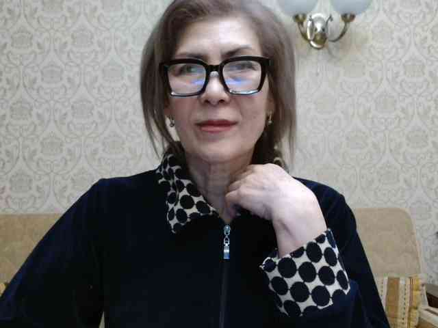 ElegantLady00 webcam