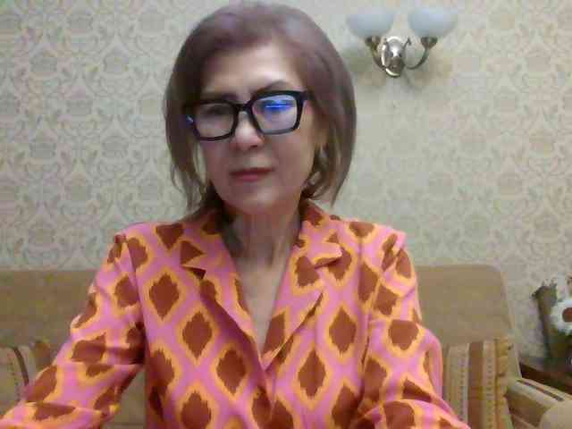 ElegantLady00 webcam