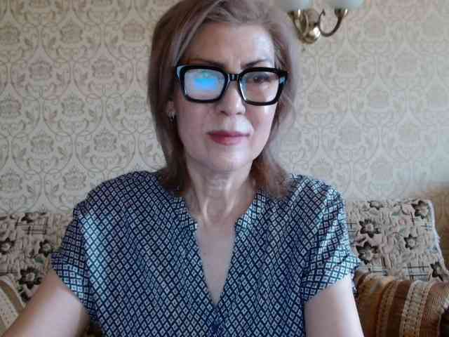ElegantLady00 webcam