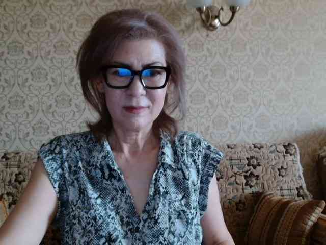 ElegantLady00 webcam